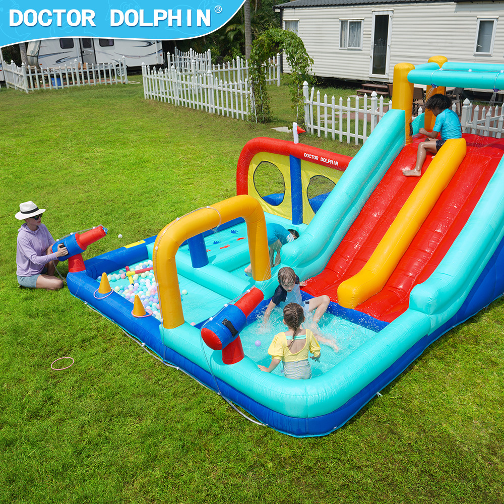 Castillo Inflable Infantil Doctor Dolphin, Castillo de Juegos con Tobogán Acuático y Rociador de Agua, Castillo para el Hogar
