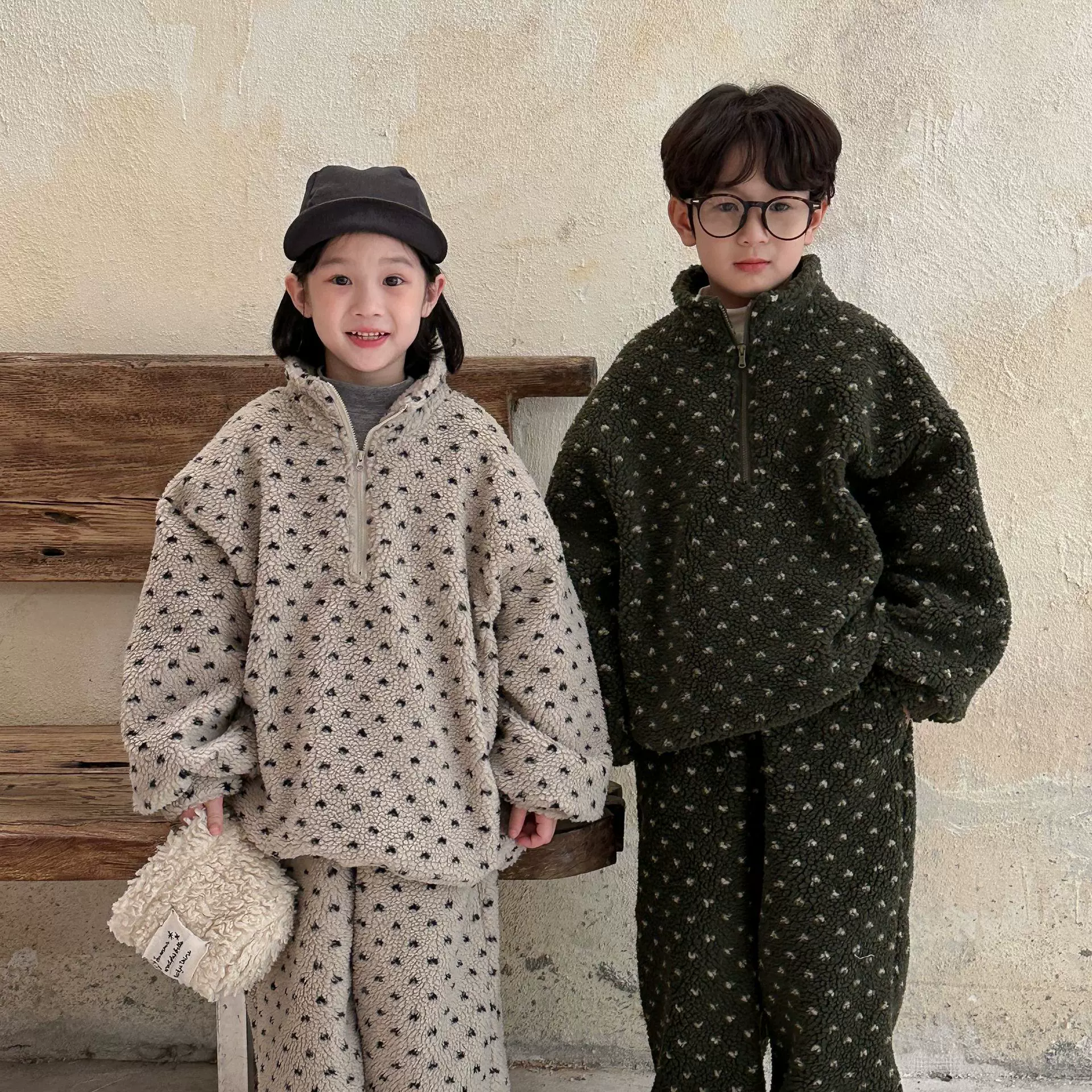 童套装2025冬款男女童韩版拉链毛毛两件套儿童休闲宽松摇粒绒套装