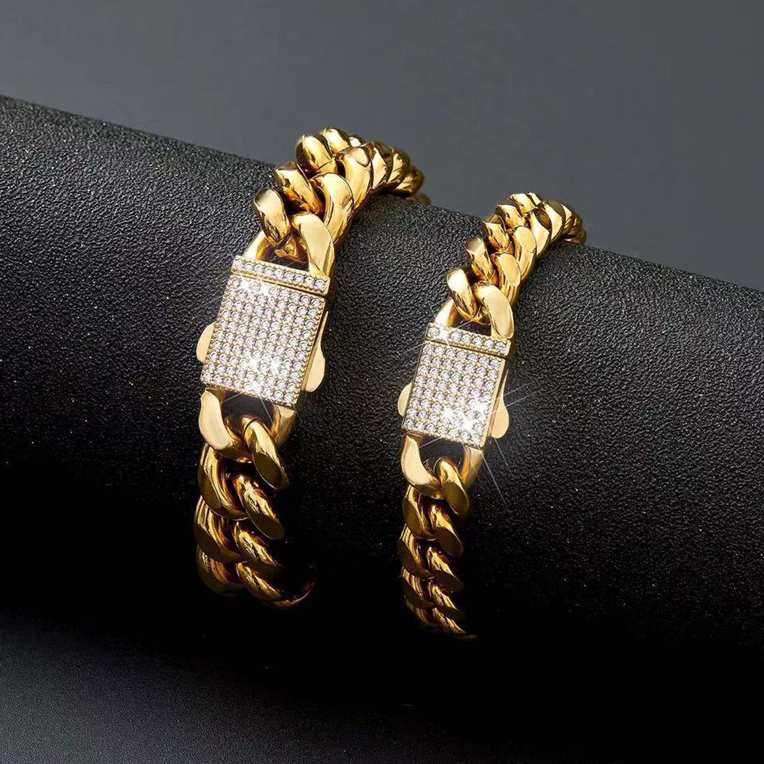 Spot One Piece Dropshipping Men's Gold Cuban Necklace White Zircon Micro Inlaid Lock Encryption Chain 6mm 14mm_voghion.com