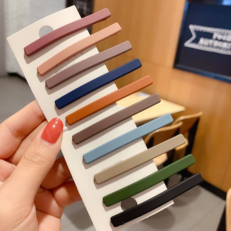 Stylish Candy-Colored Hair Clips for Women, Korean Ins Bangs Clips, Simple One-Sided Clips, 2022 New Arrival Hair Accents with Frosted Edges
