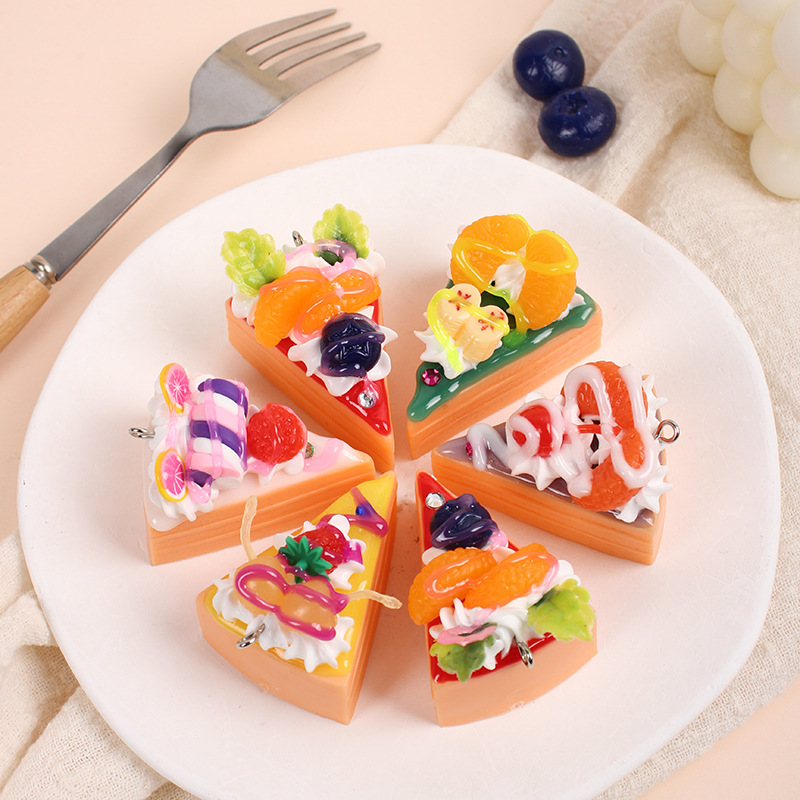 仿真三角蛋糕挂件创意手机包包挂饰仿真食玩水果奶油慕斯蛋糕
