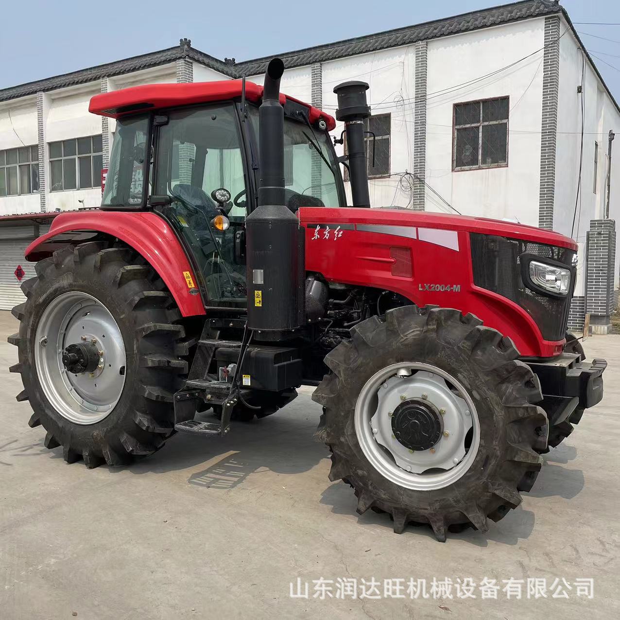 全新东方红LX2004-M轮式拖拉机 大型农用水旱两用旋耕犁地拖拉机