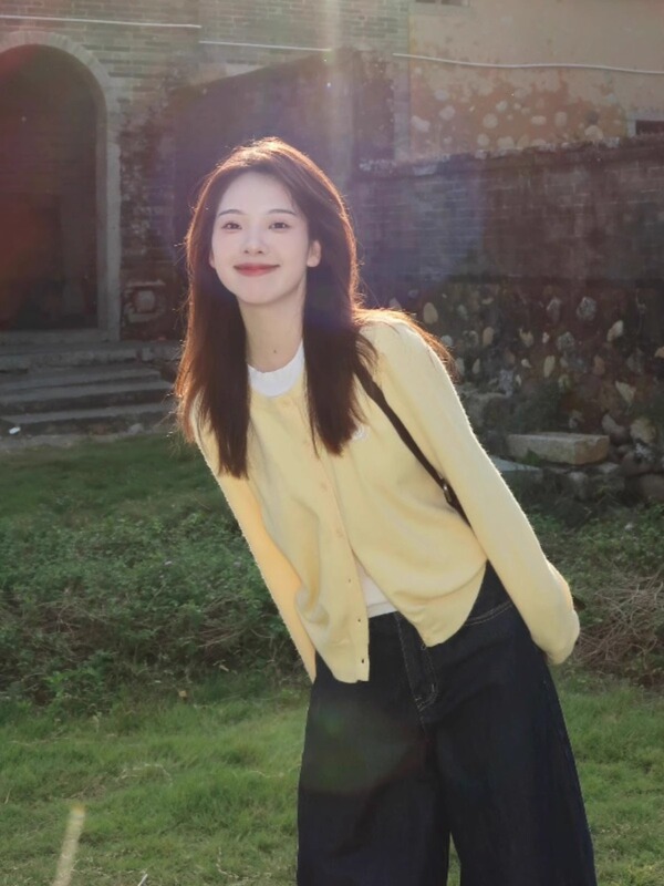 奶黄色假两件针织开衫上衣女早春季韩系穿搭设计感百搭长袖毛衣潮|undefined