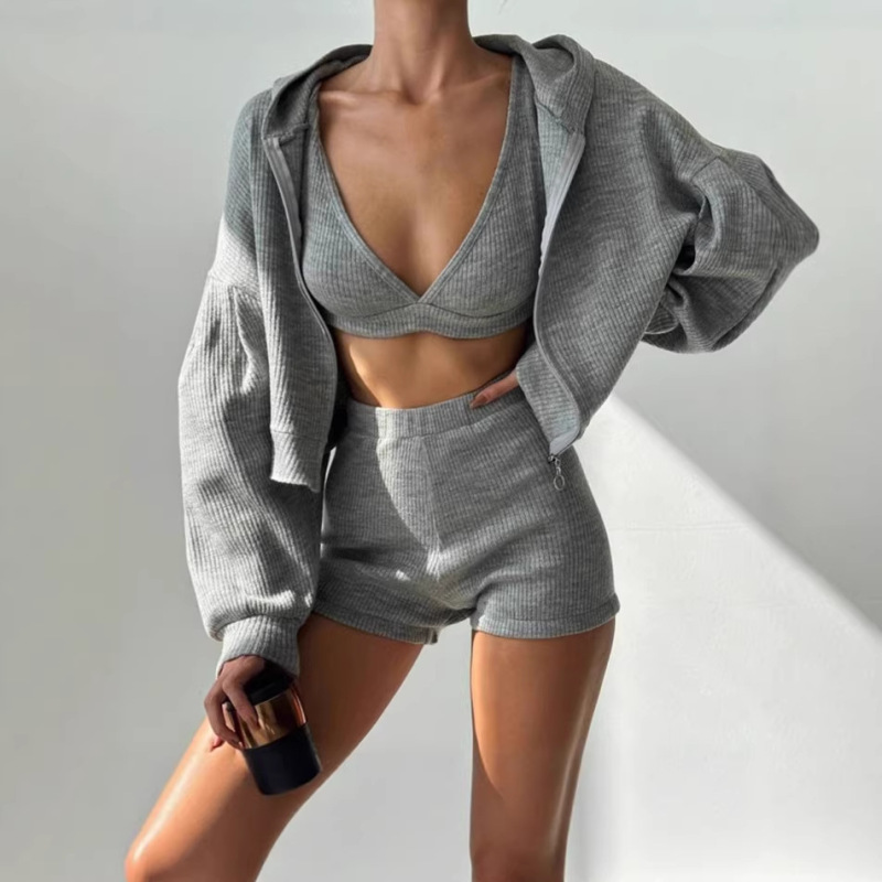 European and American Style Hot Girl Sports Casual Zip-Up Hooded Set for Women, 2025 Autumn New Cross-Border Comfortable Short Top Three-Piece Set European and American Style Hot Girl Sports Casual Zip-Up Hooded Set for Women, 2025 Autumn New Cross-Border Comfortable Short Top Three-Piece Set