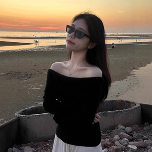 ��ɫһ�ּ�����Ůᘿ���2025���ﴩ������¶������ȴ��＾��ë��