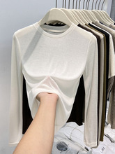 软糯面膜长袖T恤女2025秋季薄款圆领内搭显瘦打底衫韩版简约上衣