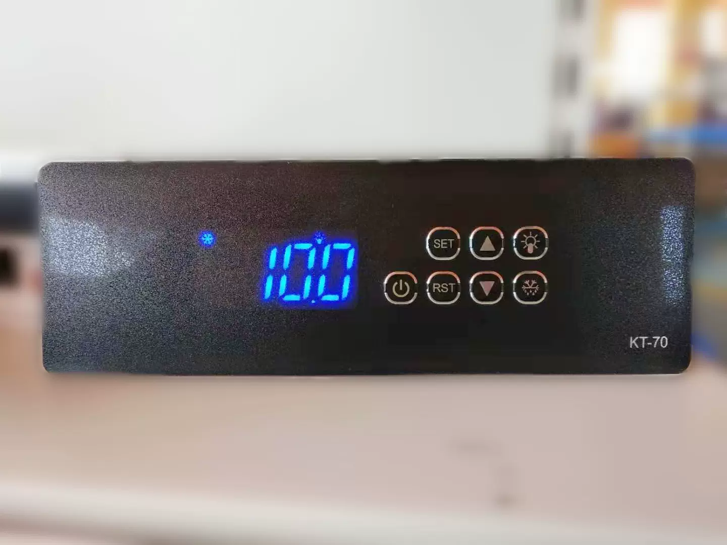 冷藏冰柜蛋糕柜微电子温度控制器带化霜风扇灯光延时温控仪KT-70