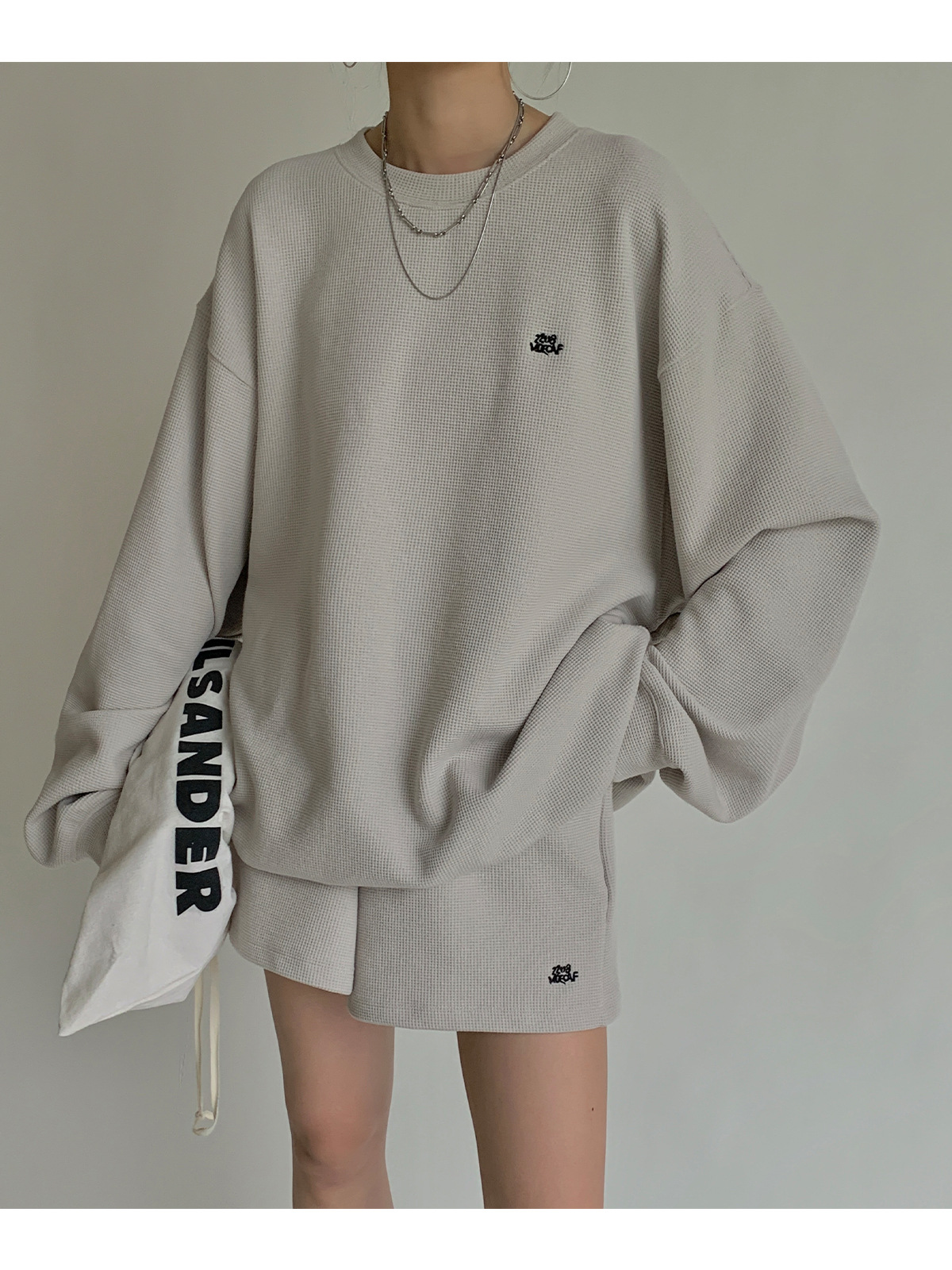 Spring And Summer Waffle Gray Suit Trend Female Loose Letter Loose Sweater Casual Sports Style Shorts Two-piece Set