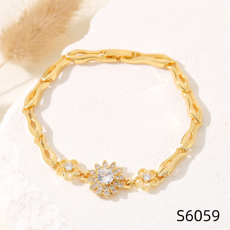 Flower Pattern Women's Gender Simple Style Flower Copper Inlay Zircon Bracelets