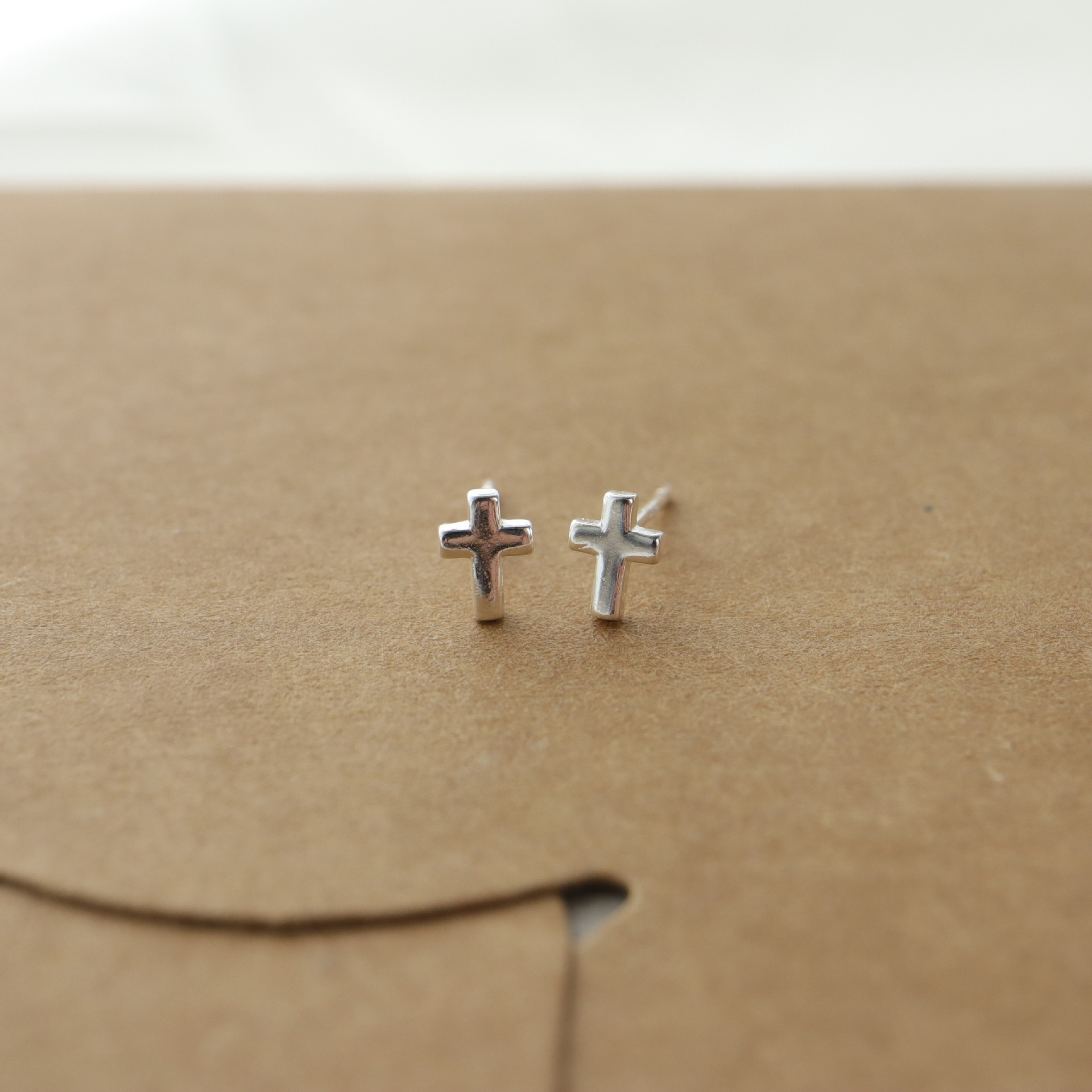 1g Weight 925 Sterling Silver Ear Needle Material Ear Studs Classification 1 Pair Quantity Holiday, Daily Occasion 925 Sterling Silver Material Cross Pattern Unisex Gender Simple Style Style 1 Pair 925 Sterling Silver Cross Ear Studs 6