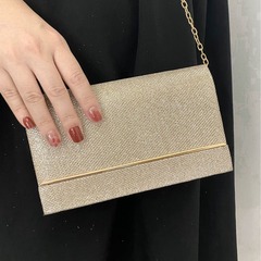高級感クロスボーダーの晩餐会のカバンのきらめく質感の名媛の手は包んで結婚式の花嫁のドレスの斜め掛けの現物を包みます。
