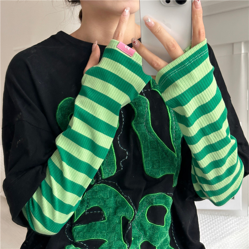 青い日焼け止め袖カバーゆるい日よけ夏の車で縞模様の紫外線防止縞模様の氷袖2023新型