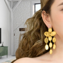 �����Ʒ�W��celi�F�����h�E�AƬƬ�~����Ůʽ�@���L�����K��