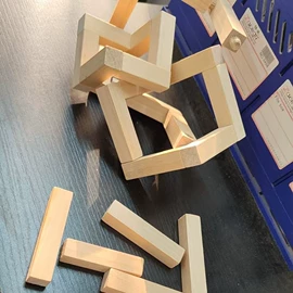 家具配件;木质工艺品;支架