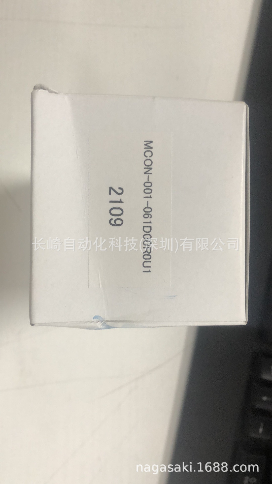 日本Madoka插座面板门MCON-001-061-D00-R0-U1议价