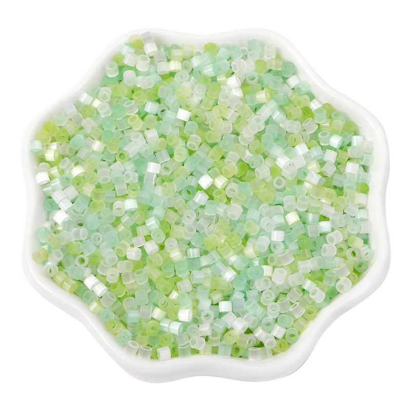 Light green-mixed color