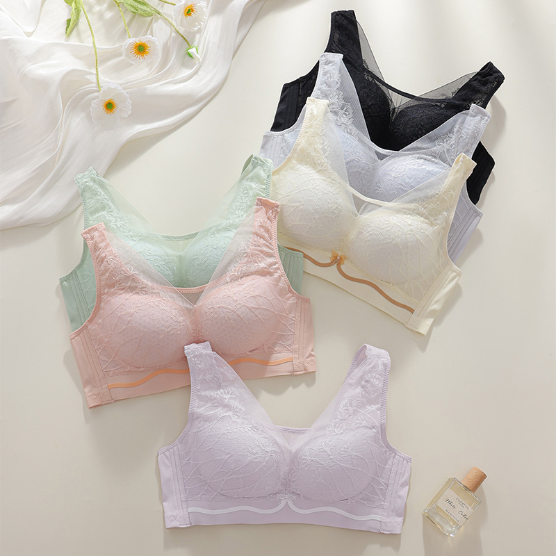 Summer Plus-Size Strapless Bra, Lightweight and Breathable, Air-Conditioning Paper Cup, Anti-Exposure, Color-Blocking Women's Underwear Bra Without Underwire Summer Plus-Size Strapless Bra, Lightweight and Breathable, Air-Conditioning Paper Cup, Anti-Exposure, Color-Blocking Women's Underwear Bra Without Underwire