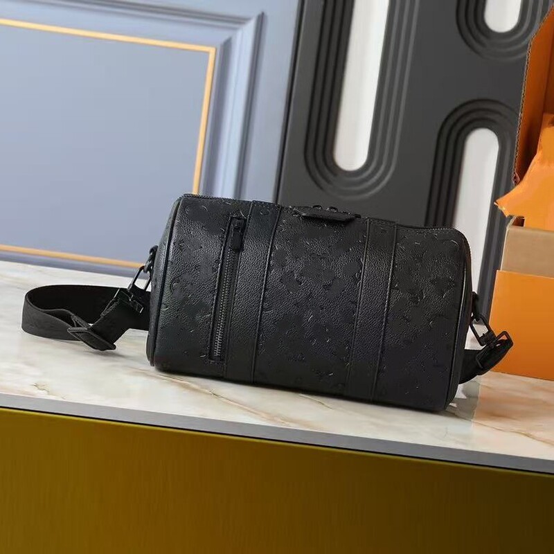 New Lujia Keepall Travel Bag Large Capacity Pillow Bag Fashionable Shoulder Bag Versatile Crossbody Bag Cross-Border