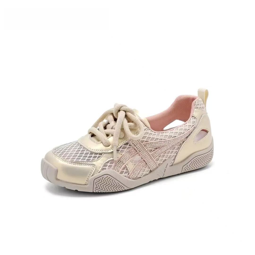 2026 nuevo verano de malla de cuero suave hueco zapatos de entrenamiento alemán moda versátil diario de viaje ante zapatillas deportivas de lazos
