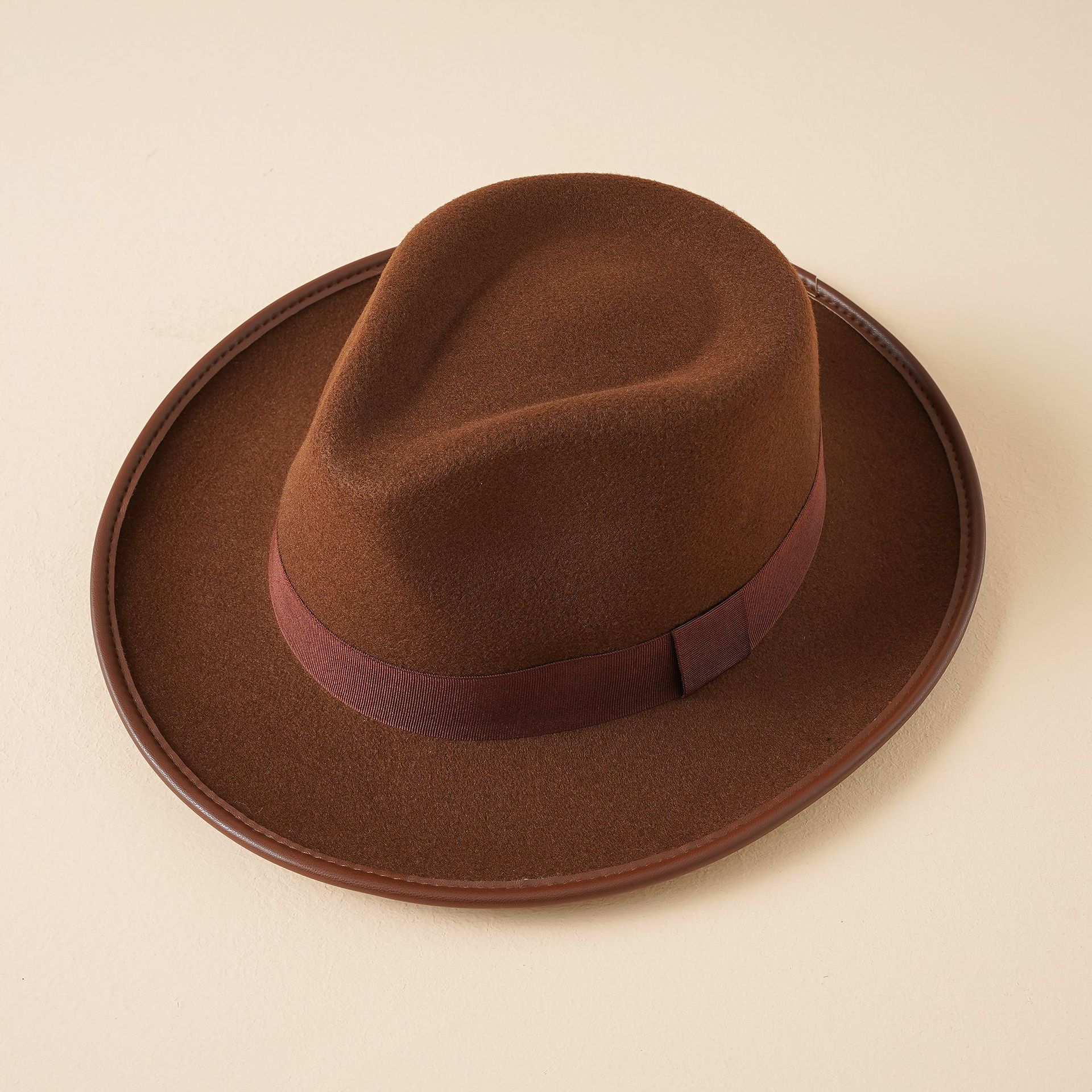 Europa y América más el tamaño de otoño e invierno de los hombres del todo-Partido sombrero británico retro casual moda al aire libre dragón y Fénix sombrero de fieltro