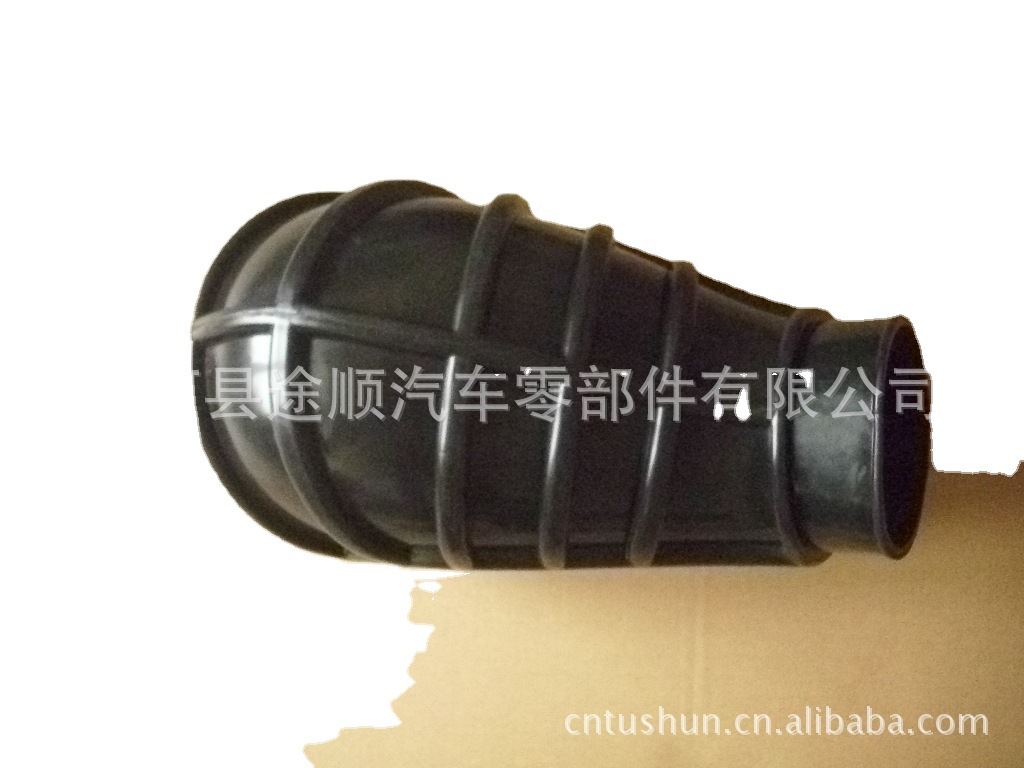 生产供应Audi A3 进气管 橡胶空气管OEM 1J0129684N