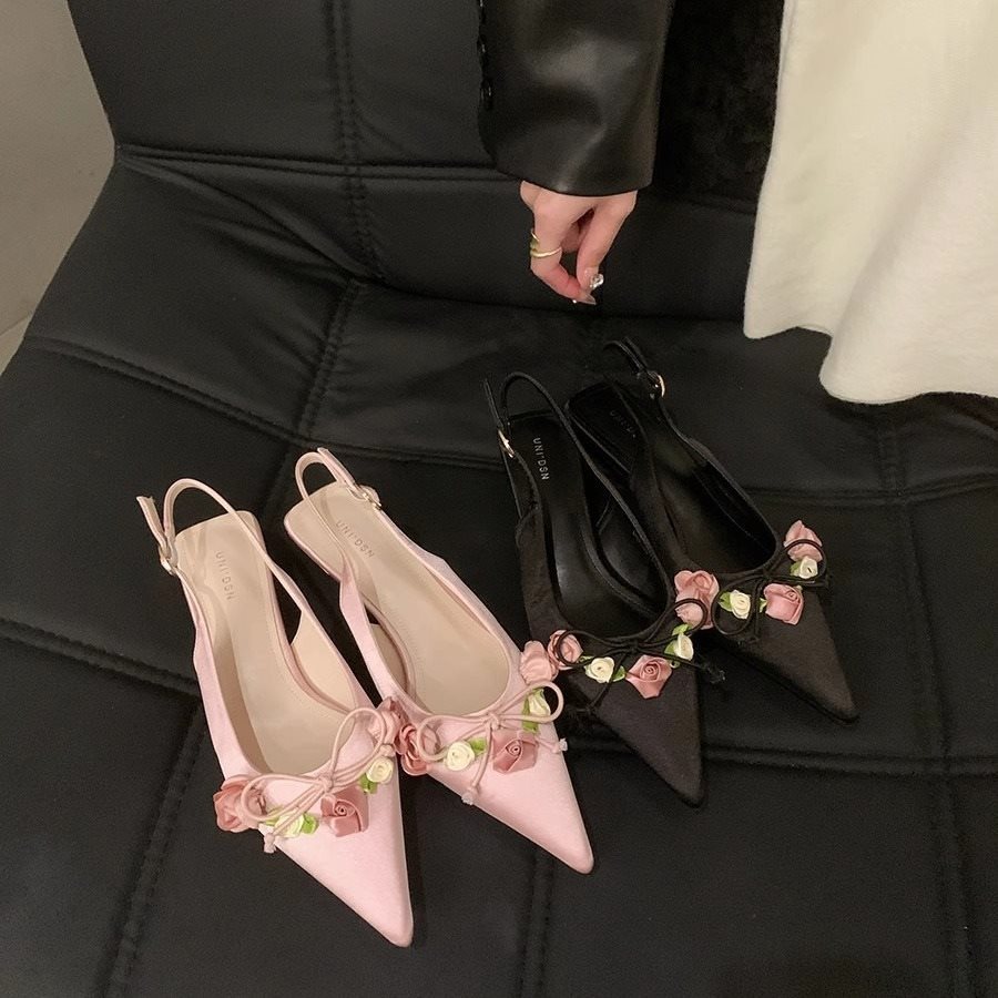 Summer sandals