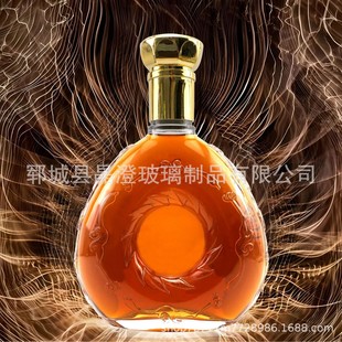 Manufacturer Wholesale Xo Brandy Wine Bottle 700ml Whiskey Vodka Empty Wine Bottle Universal Glass Liquor Bottle
