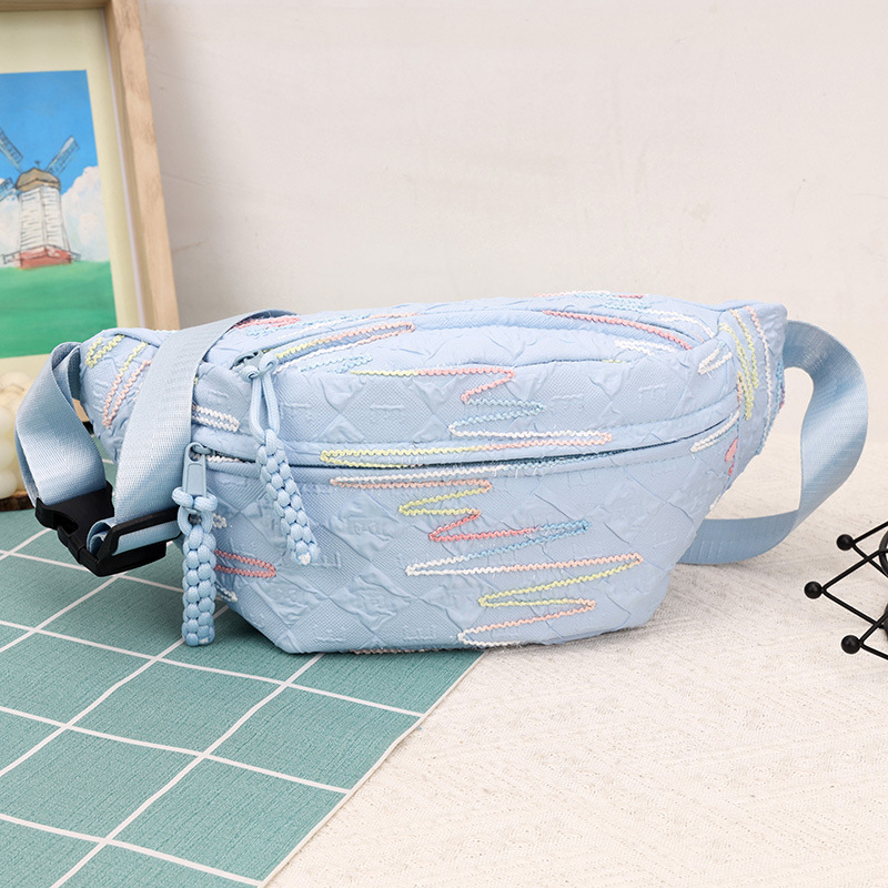 Moda mecha de invierno 2024 nuevo estilo de moda artística viaje bolso de hombro bolso de cinturón a rayas de color