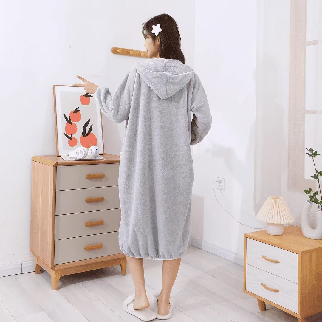 밝은 회색