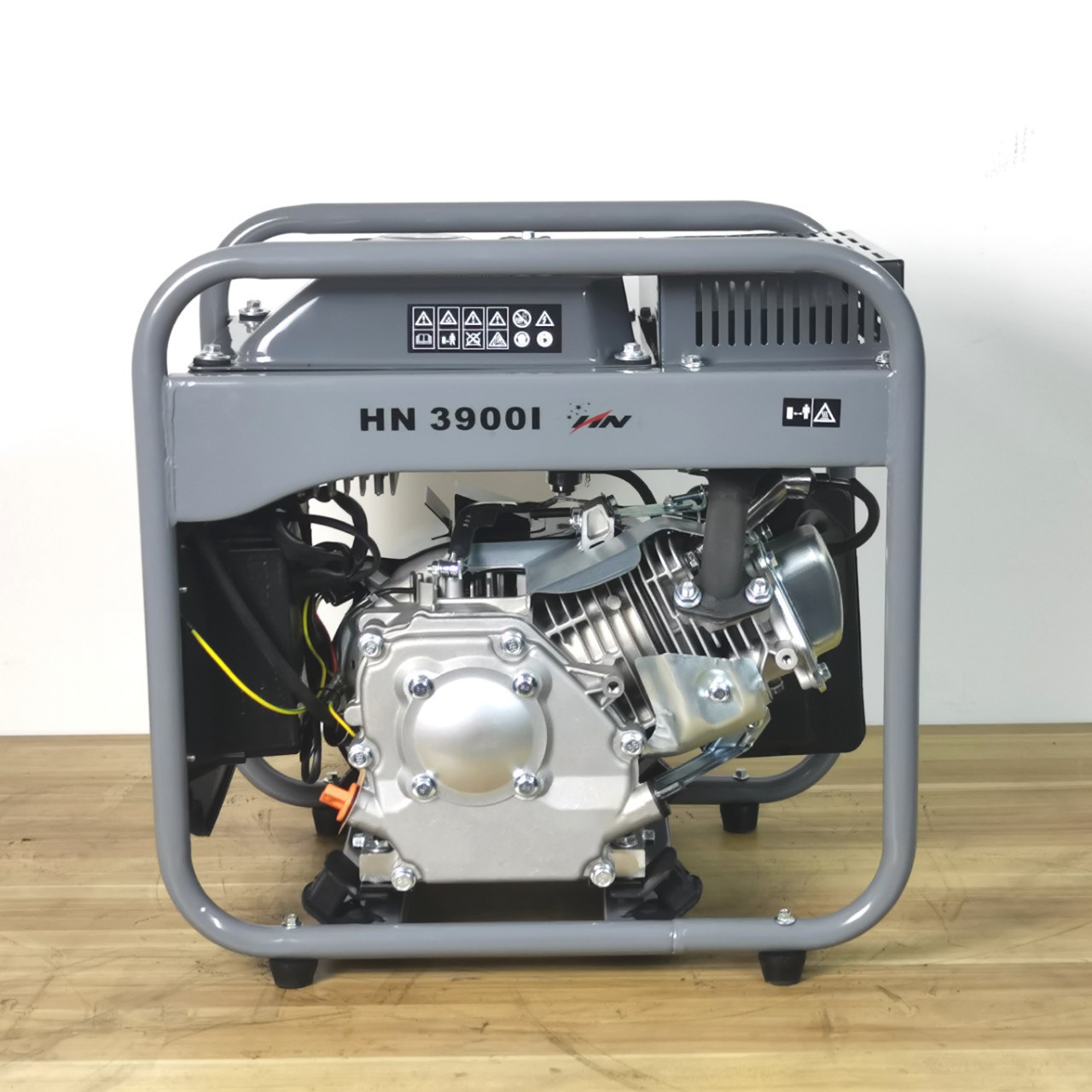 Digital frequency conversion 3kw gasoline generator set 29kg portable compact home outdoor saloon car for site use