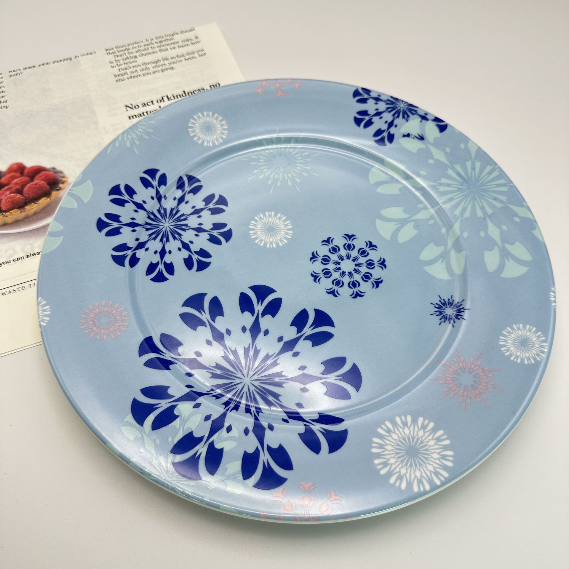 Christmas New 10 inch atmosphere Christmas ceramic cartoon high temperature environmentally friendly bowls and plates tableware_voghion.com