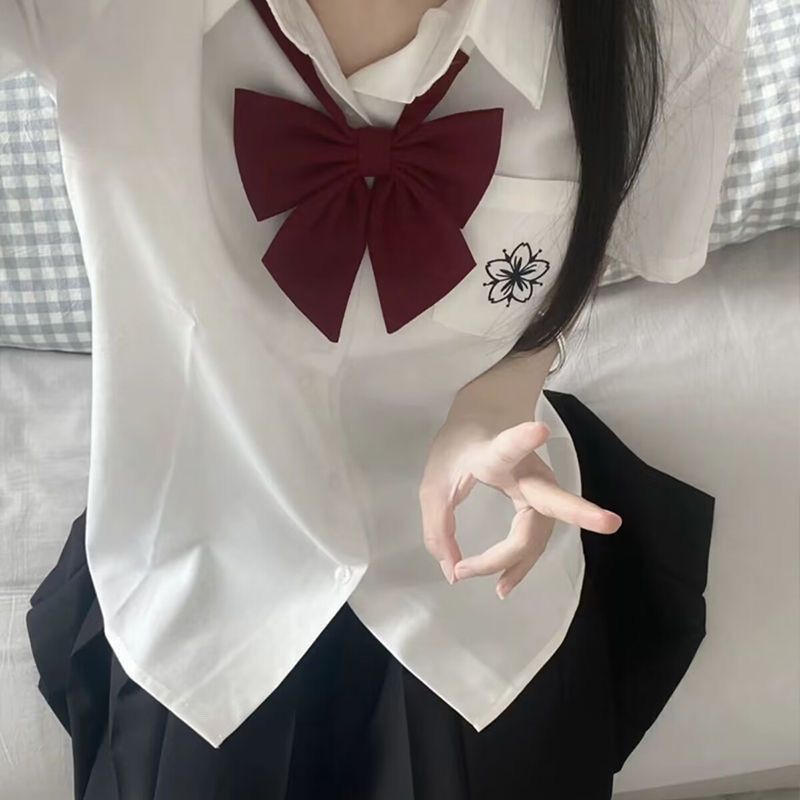 樱木北短袖 jk衬衫日系白樱花刺绣女衬衣夏jk制服短裙甜美百搭