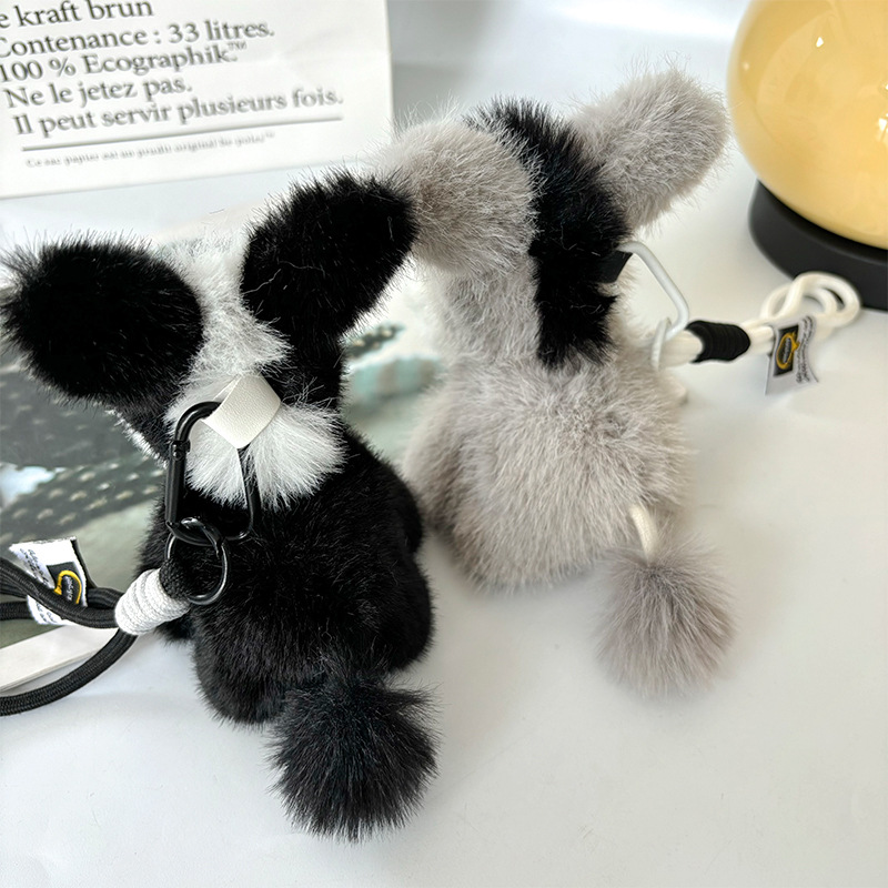 Personalidad creativa pequeña muñeca de burro llavero colgante colgante de coche mochila escolar para hombres y mujeres pareja modelo anillo colgante