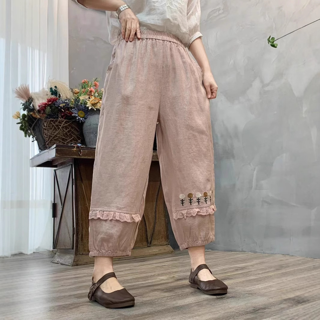 2025夏季新款亚麻文艺复古刺绣松紧腰宽松版刺绣拼接蕾丝边休闲裤