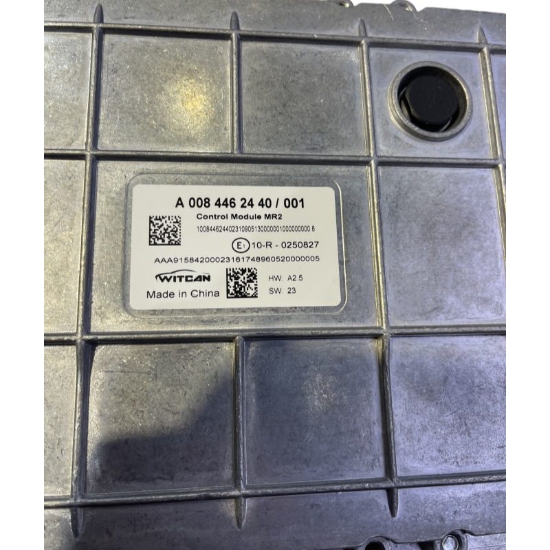 Suitable for Mercedes-Benz Truck Engine Computer Board Controller Ecu A008 446 2440
