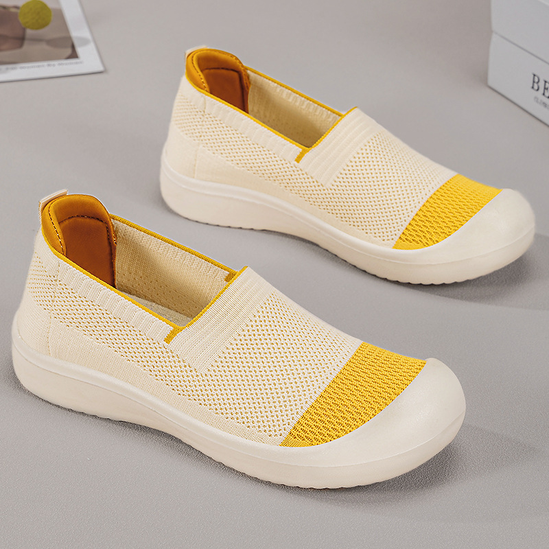 Zapatos mujer todo fósforo venta caliente zapatos de madre transpirables de mediana edad y ancianos zapatos de tela de malla hueca de verano de suela suave