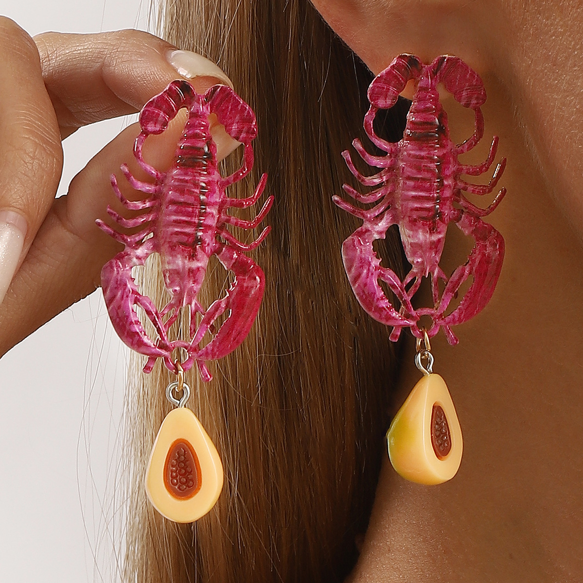 E13688 ZA cross-border foreign trade hot red lobster earrings summer new animal lobster pendant earrings women