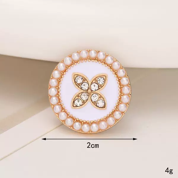 C502 Pearl Tipsea (White)