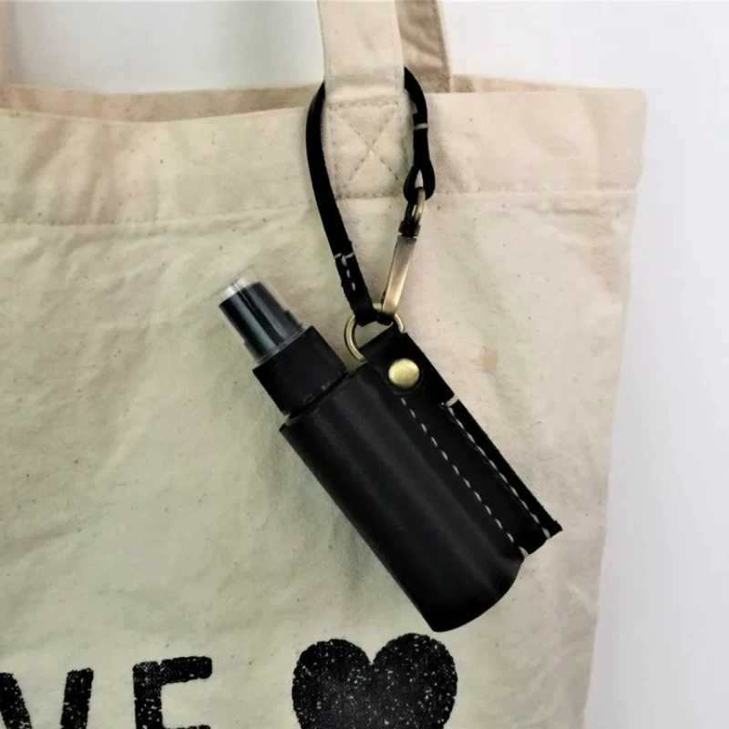 В наличии Going Out Дезинфицирующее средство для рук Кожаный чехол для алкоголя Портативная стойка для распылителя Бутылочка для хранения Брелок Подвеска