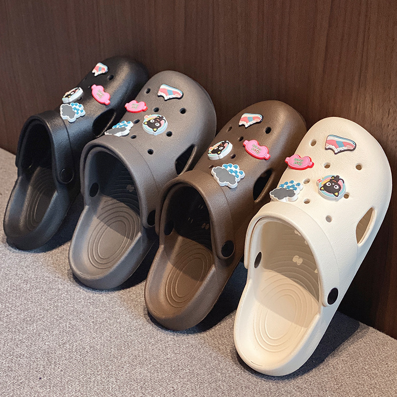 New Style Clogs for Women, Non-Slip Summer Slippers for Home, Suitable for Both Indoor and Outdoor Use, Closed-Toe, Soft-Soled, Lightweight Sandals for Men