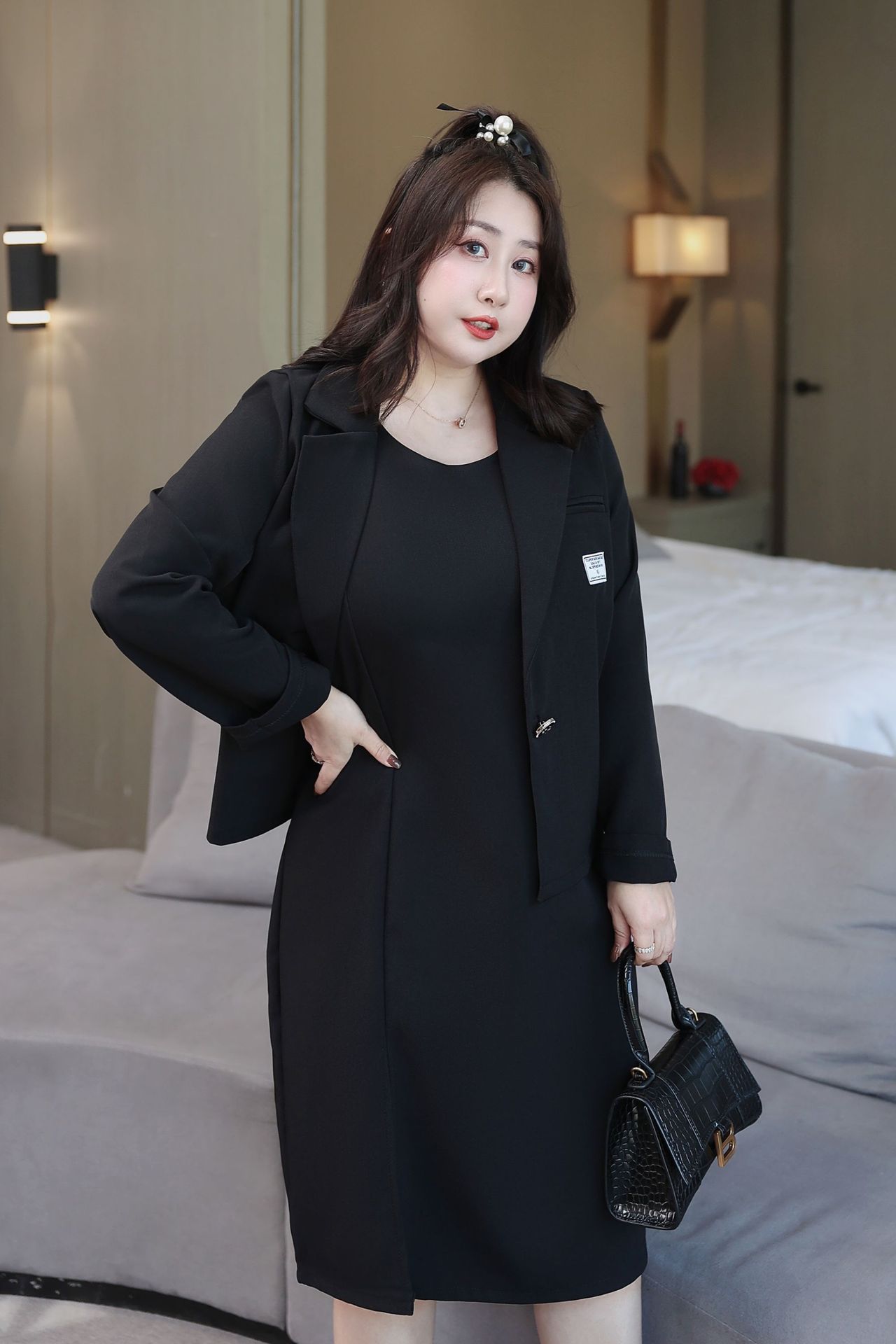 300 catties bust 150 fat mm plus fat plus large Korean loose professional suit vest skirt two-piece set 17220