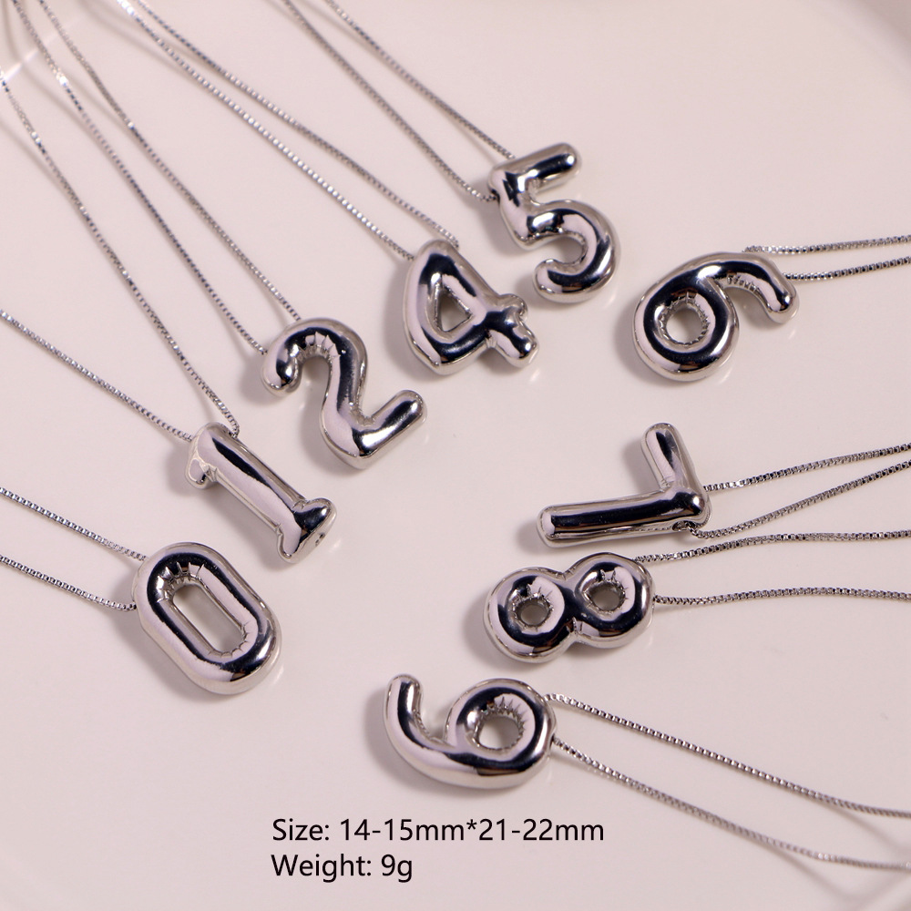 Collana con ciondolo numeri arabi gioiello moda talismano_voghion.com