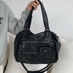 大容量バッグ 2025 新しいシングルショルダークロスボディ出張荷物バッグ女性のカジュアルレトロ多用途ポータブルトラベルバッグ