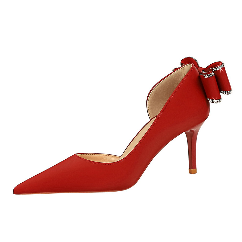 Décolleté stiletto donna a punta con fiocco elegante_voghion.com