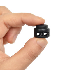 Manufacturer's plastic clip double hole cord stopper anti-slip clip plastic spring clip pig snout clip round elastic clamp lock