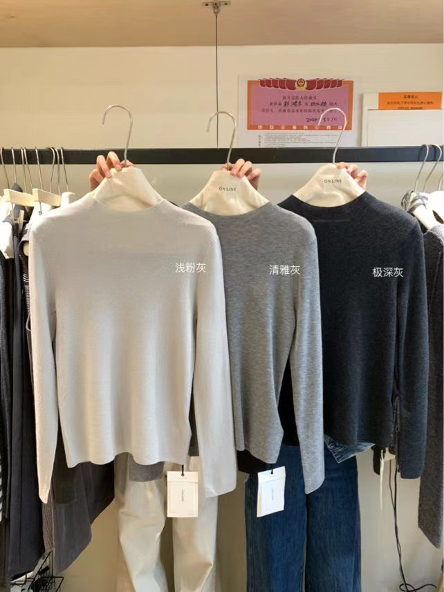 オンライン広州十三行秋冬新作インナーウェアレディース万能着痩せ長袖トップス女性用6058