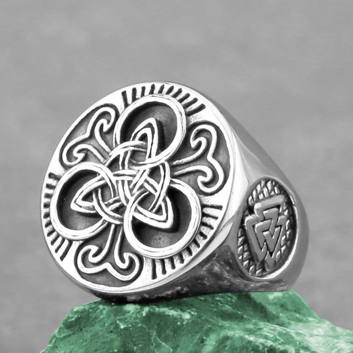 26g Weight Rings Classification 1 Piece Quantity Original Design Symbol Titanium Steel Polishing Men's Rings