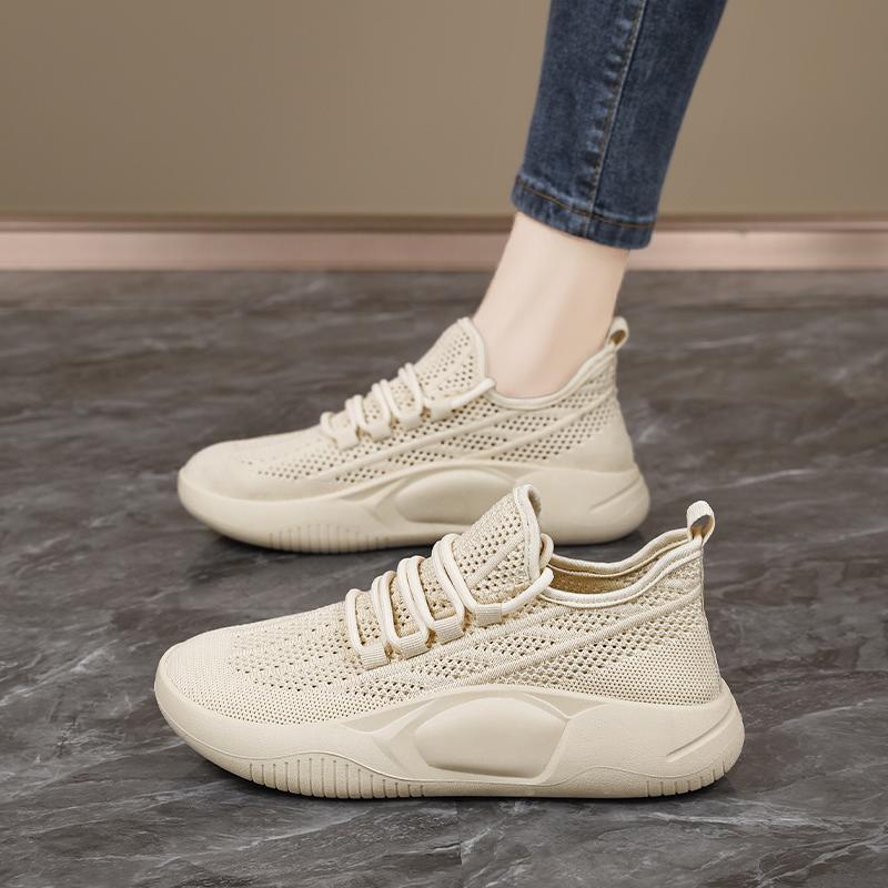 Zapatos blancos de malla transpirable de verano de 2025 zapatos delgados antideslizantes de suela suave no cansados zapatos para mujeres