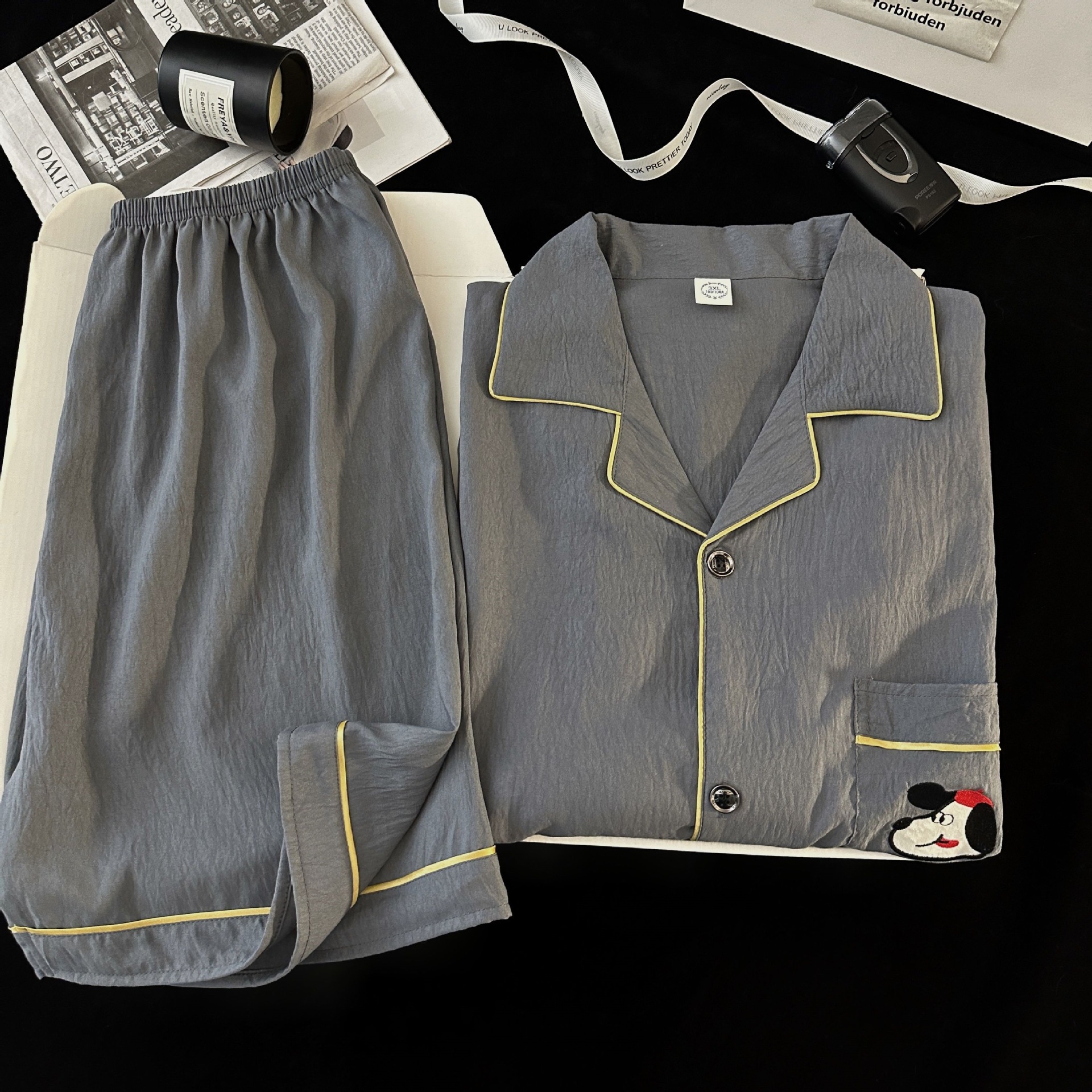 2025 nuevo pijama negro simple pantalones cortos de manga corta de verano para hombre traje juvenil ropa de hogar informal