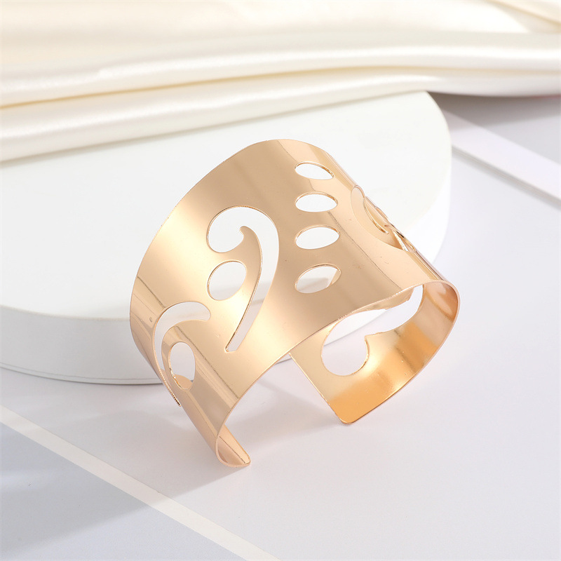 Europe And America Cross Border Ornament Retro Simple Metal Hollow Wide Bracelet Golden Leaf Rose Geometric Bracelet Armband display picture 2